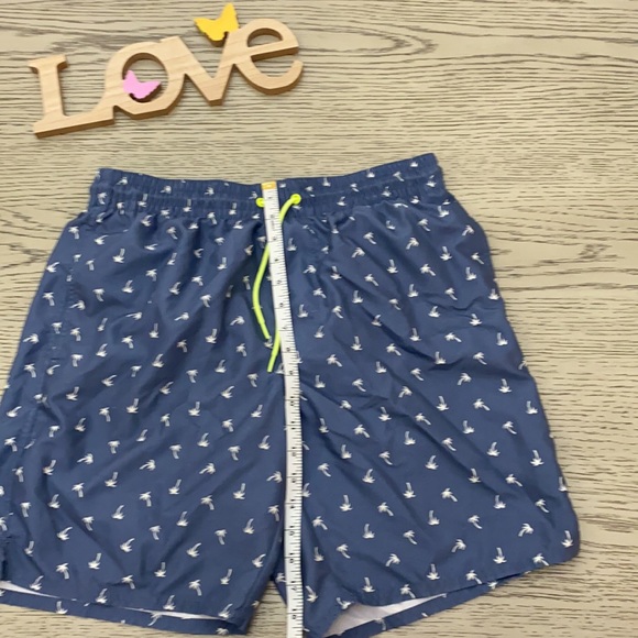Lot of 2 tropical old navy men’s swim trunks - Picture 5 of 5